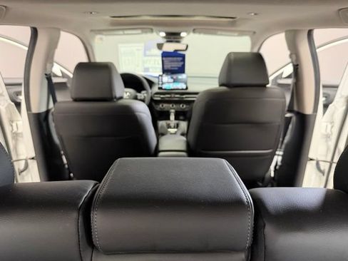 Used 2025 Honda HR-V EX-L image 31