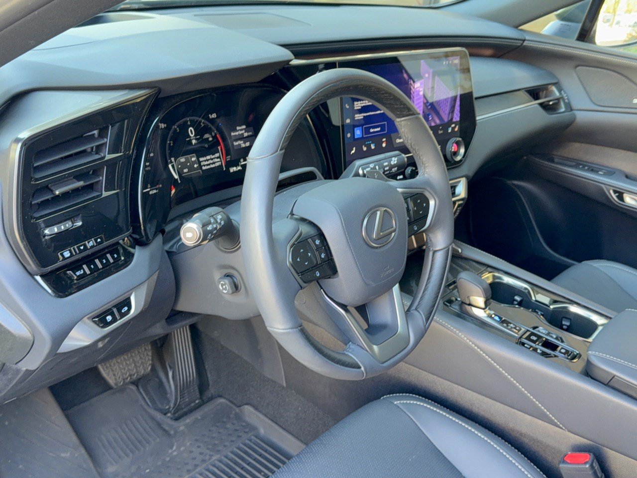 Certified 2026 Lexus RX 350 Premium Plus w/ Convenience Package AWD/4WD image 4