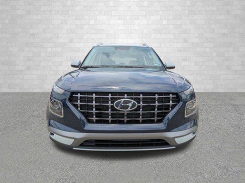 New 2026 Hyundai Venue SEL FWD image 6
