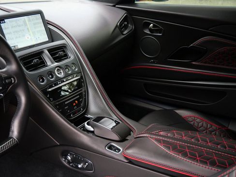 Used 2019 Aston Martin DBS Superleggera image 25