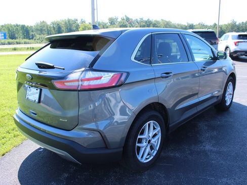Used 2024 Ford Edge SEL AWD/4WD image 15