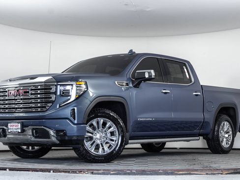 Used 2025 GMC Sierra 1500 Denali AWD/4WD image 2