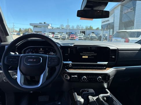 New 2026 GMC Sierra 1500 Elevation AWD/4WD image 15