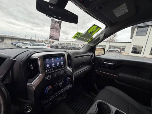 Used 2019 Chevrolet Silverado 1500 LT RWD image 39