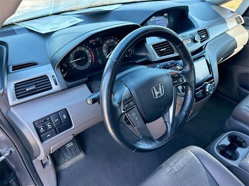 Used 2015 Honda Odyssey EX-L image 9