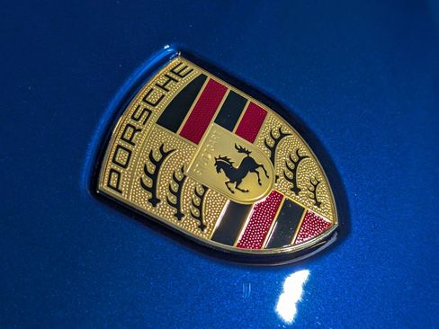 New 2026 Porsche Macan image 13