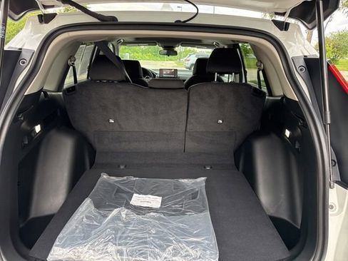Certified 2024 Honda CR-V EX image 10
