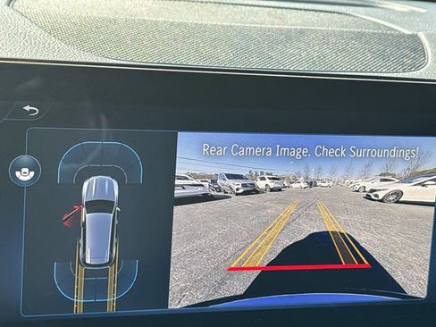 Certified 2025 Mercedes-Benz GLB 250 image 12