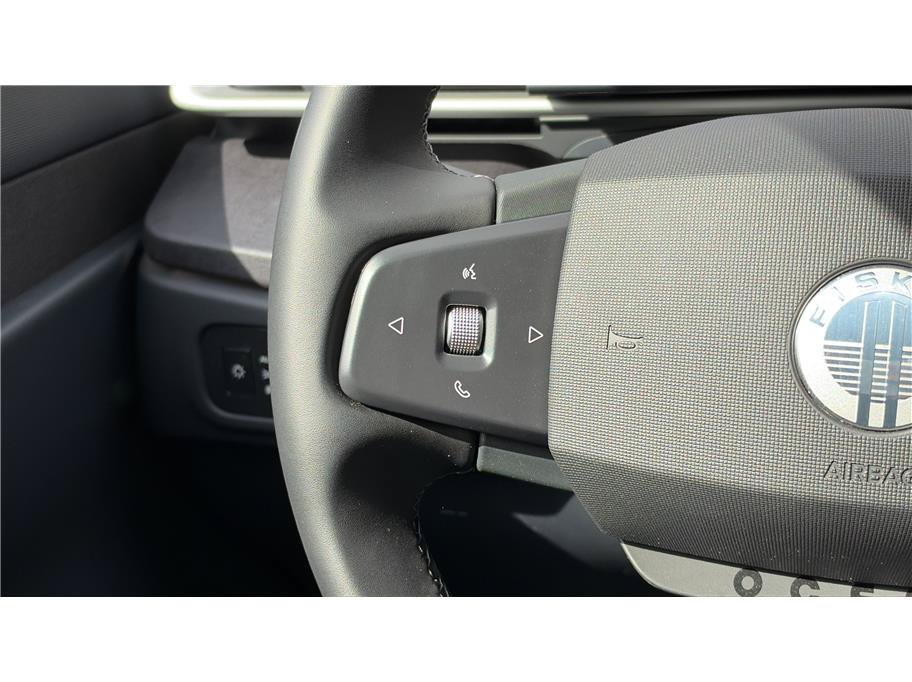 Used 2023 Fisker Ocean Extreme AWD/4WD image 34