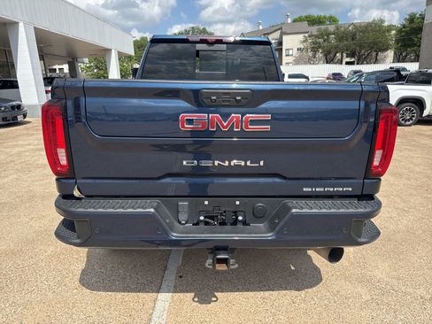 Used 2021 GMC Sierra 2500 Denali w/ Denali Ultimate Package image 6