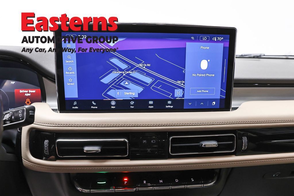 Used 2022 Lincoln Nautilus AWD w/ Premium Package image 14