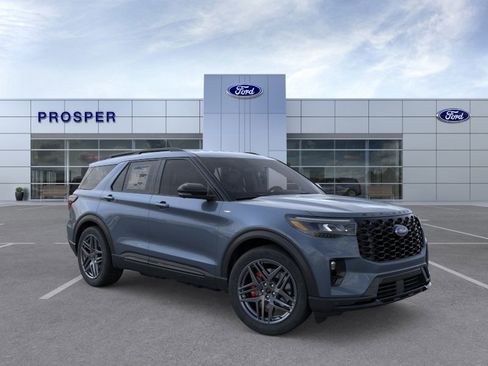 New 2026 Ford Explorer ST-Line w/ ST-Line Street Pack image 7