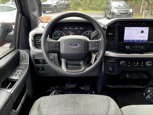 Used 2023 Ford F150 XLT image 5