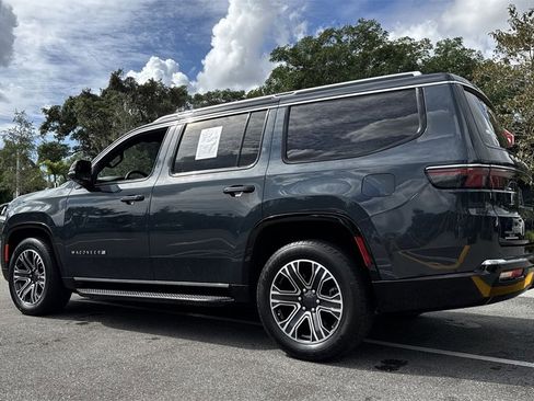 Used 2023 Jeep Wagoneer Series II image 27
