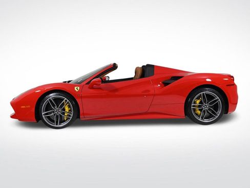 Used 2017 Ferrari 488 Spider image 7