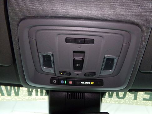 New 2026 GMC Sierra 2500 SLT w/ SLT Premium Package image 17