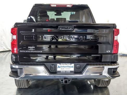 Used 2023 Chevrolet Silverado 1500 LT AWD/4WD image 8