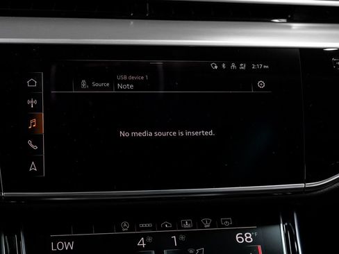 Used 2022 Audi A8 L 3.0T w/ Luxury Package image 40