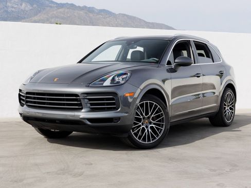 Certified 2023 Porsche Cayenne image 1
