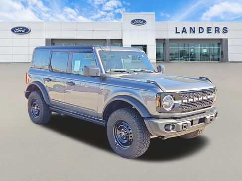 New 2026 Ford Bronco Big Bend w/ Black Diamond Package AWD/4WD image 1