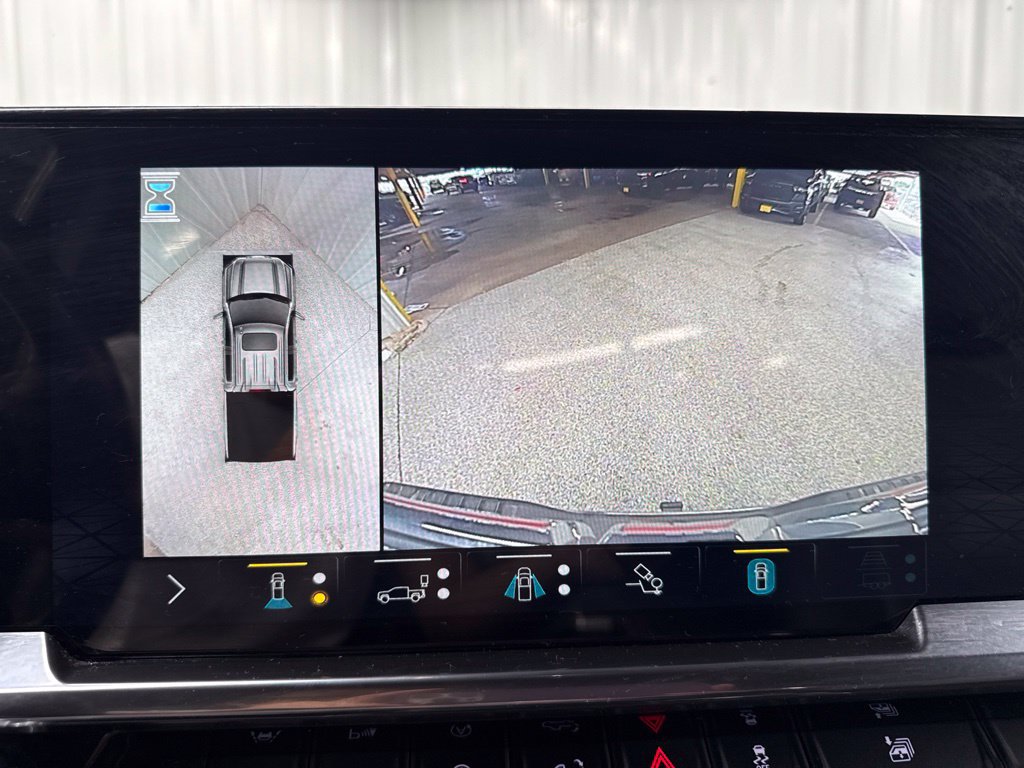 Used 2022 GMC Sierra 1500 SLT RWD image 30
