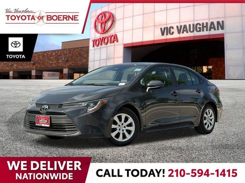 Certified 2024 Toyota Corolla LE image 1