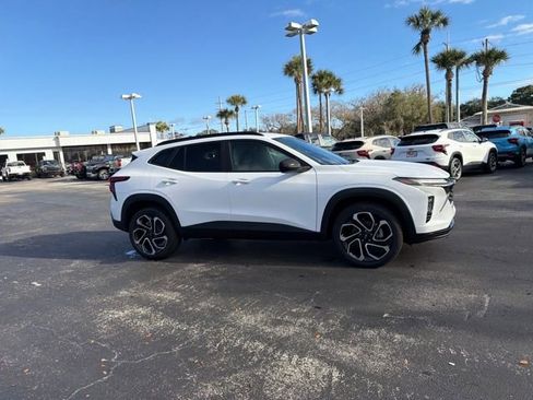 New 2026 Chevrolet Trax RS w/ Driver Confidence Package image 17