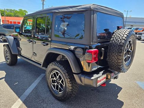 New 2026 Jeep Wrangler Unlimited Rubicon w/ Safety Group AWD/4WD image 31