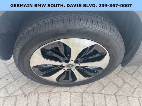 Used 2025 Mercedes-Benz GLA 250 image 8