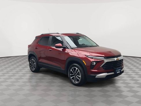 Certified 2024 Chevrolet TrailBlazer LT w/ Convenience Package AWD/4WD image 34