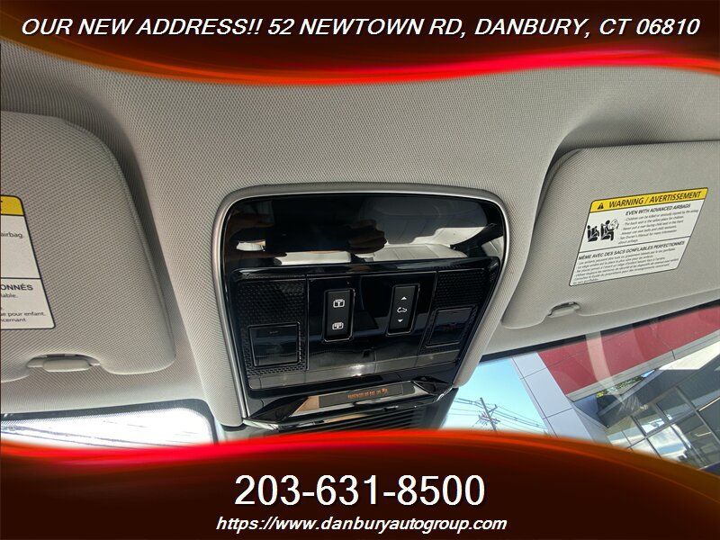 Used 2024 Land Rover Range Rover Sport SE AWD/4WD image 17