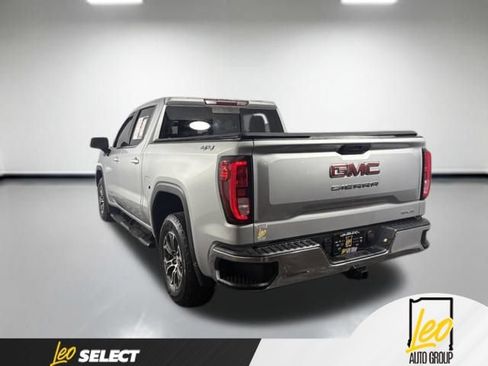 Used 2021 GMC Sierra 1500 SLE w/ Preferred Package AWD/4WD image 4