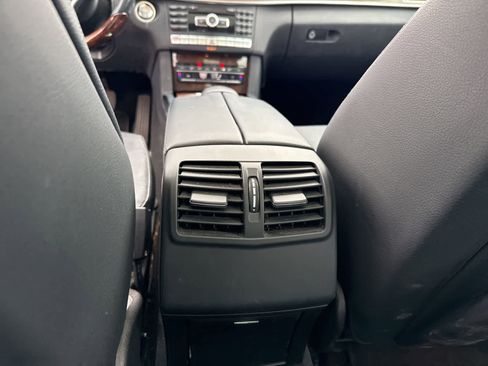 Used 2014 Mercedes-Benz E 550 E 550 Sport image 22