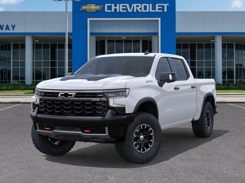 New 2026 Chevrolet Silverado 1500 ZR2 AWD/4WD image 6