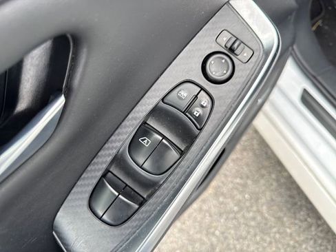 Used 2021 Nissan Sentra SR w/ SR Premium Package FWD image 21