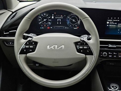 Used 2023 Kia Niro Wind image 21