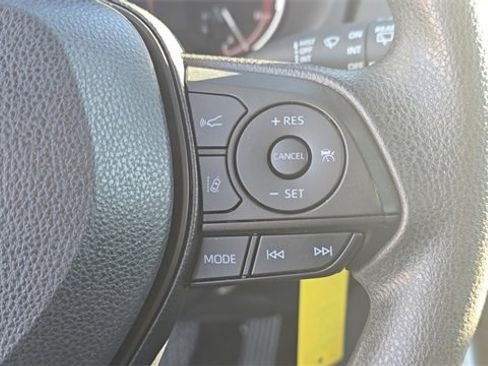 Used 2023 Toyota RAV4 LE image 23