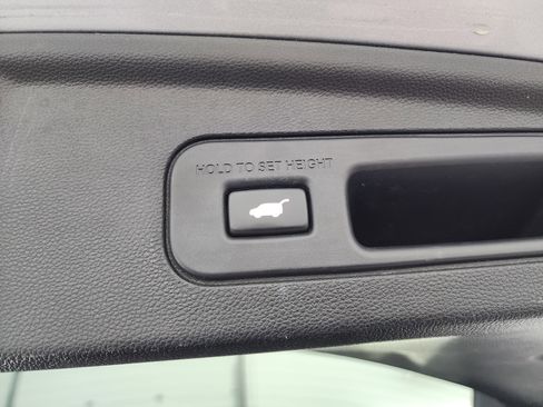 Used 2022 Acura MDX A-Spec image 34