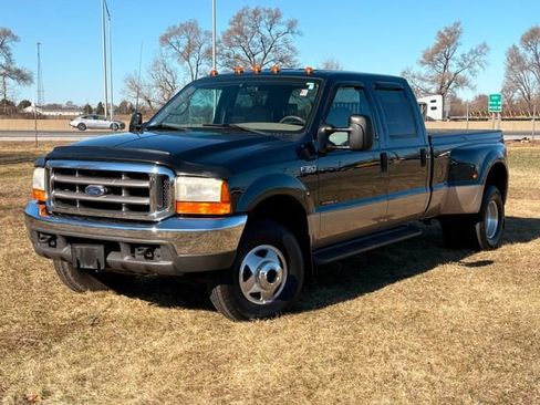 Used 1999 Ford F350 Lariat image 1