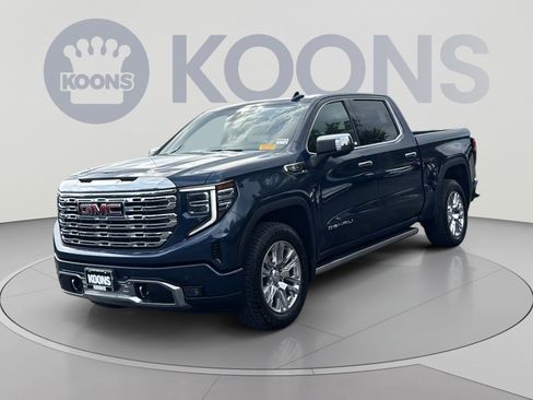 Used 2023 GMC Sierra 1500 Denali w/ Technology Package AWD/4WD image 1