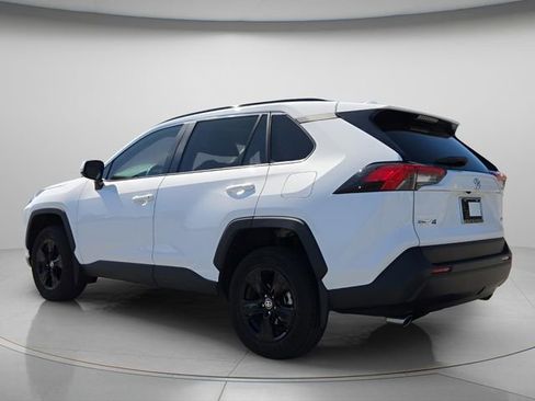 Used 2024 Toyota RAV4 XLE w/ Convenience Package image 6