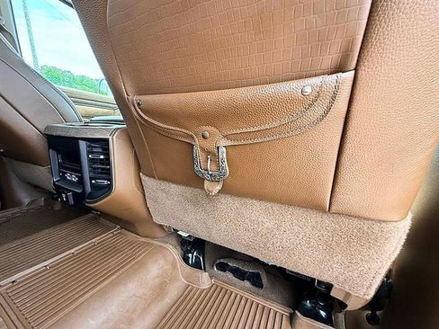 Used 2022 RAM 2500 Limited AWD/4WD image 39