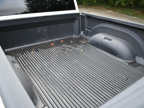 Used 2011 RAM 1500 ST image 9