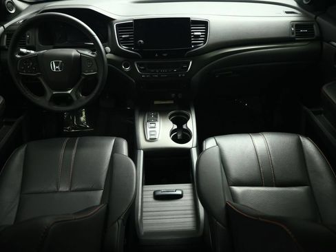 Used 2023 Honda Passport TrailSport image 35