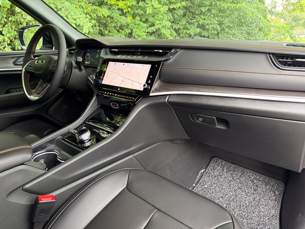 New 2026 Jeep Grand Cherokee Limited AWD/4WD image 44