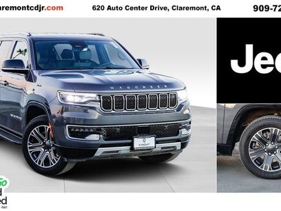 Certified 2024 Jeep Wagoneer L Series II w/ Flexible Seating Group