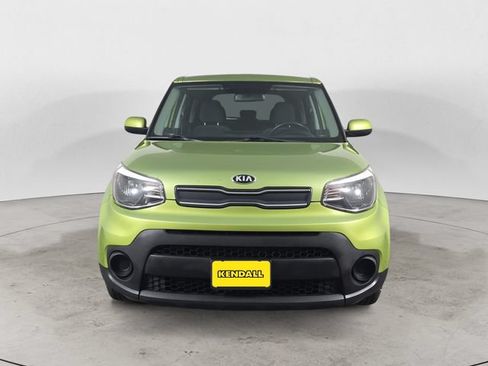 Used 2018 Kia Soul FWD image 2