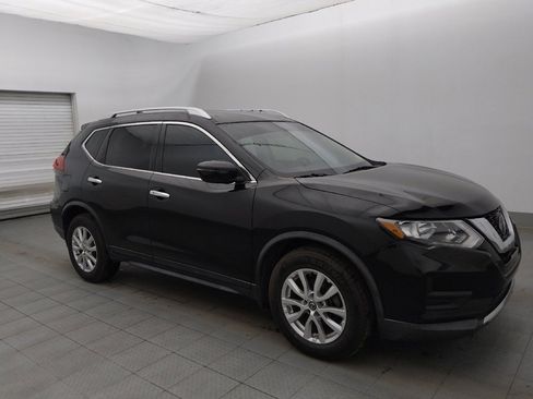 Used 2018 Nissan Rogue SV FWD image 11