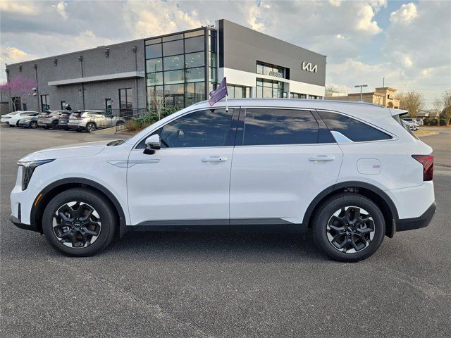 Used 2025 Kia Sorento S w/ Panoramic Sunroof Package FWD image 19
