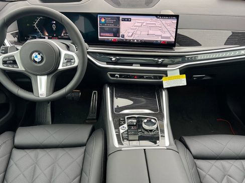 New 2026 BMW X6 xDrive40i w/ Executive Package image 25